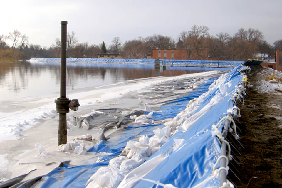 flood protection levee extension